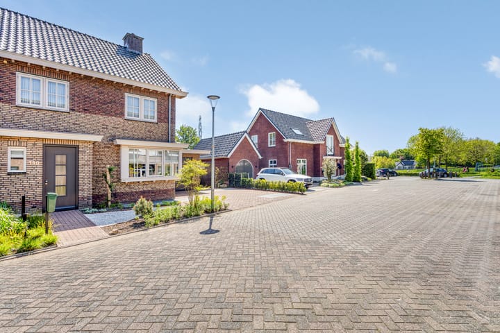 Foto 47 van Dalwagenseweg 140