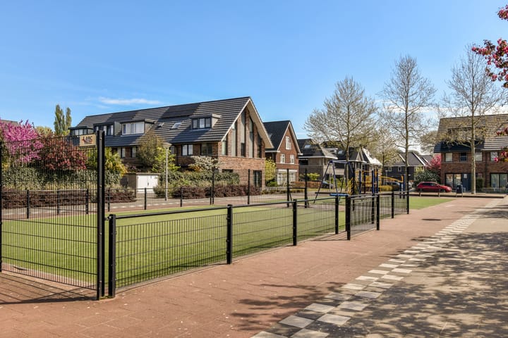 Foto 36 van Zilverschoonlaan 72