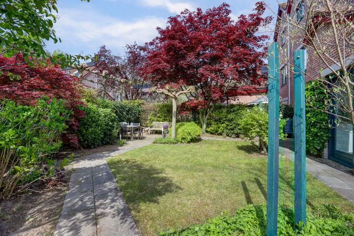 Photo 60 of Harriët Freezerlaan 44