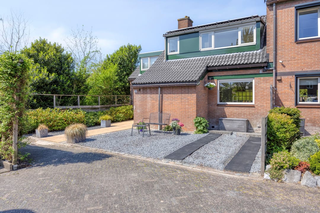 Foto 1 van Helena erf 23