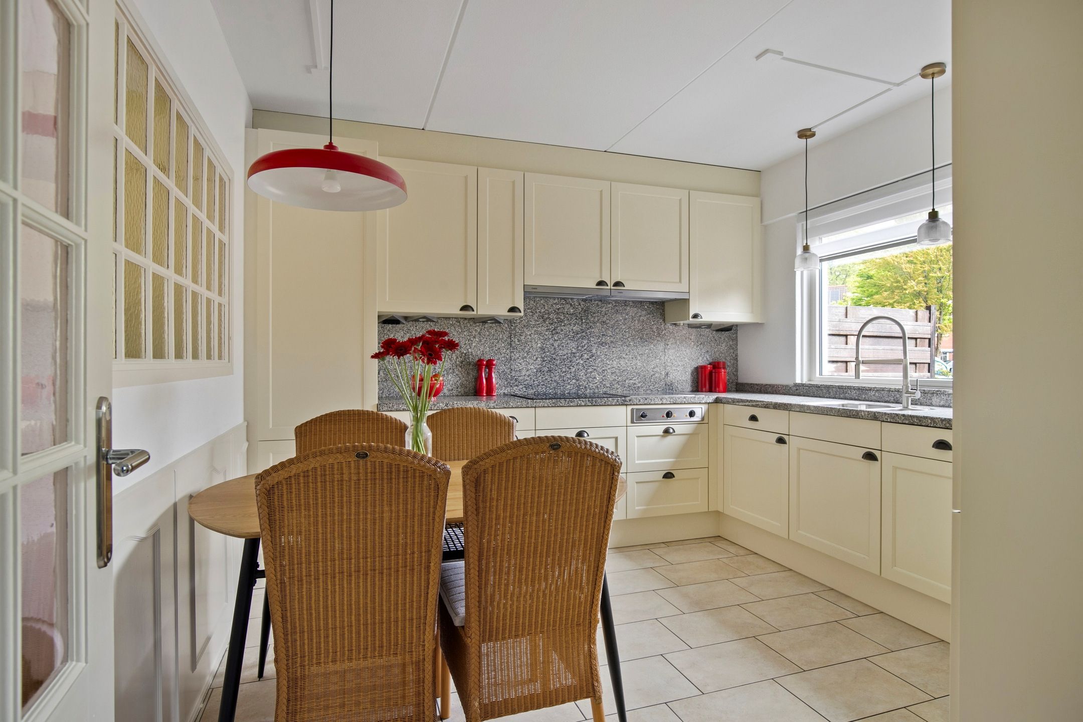 Foto 9 van Helena erf 23