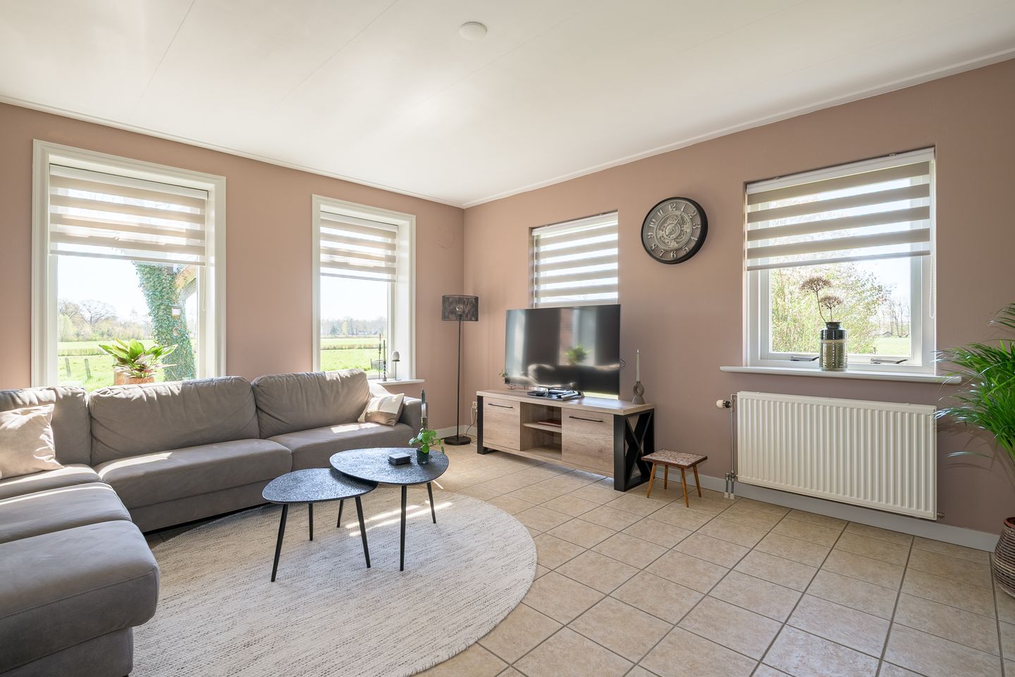 Photo 35 of Meddoseweg 24