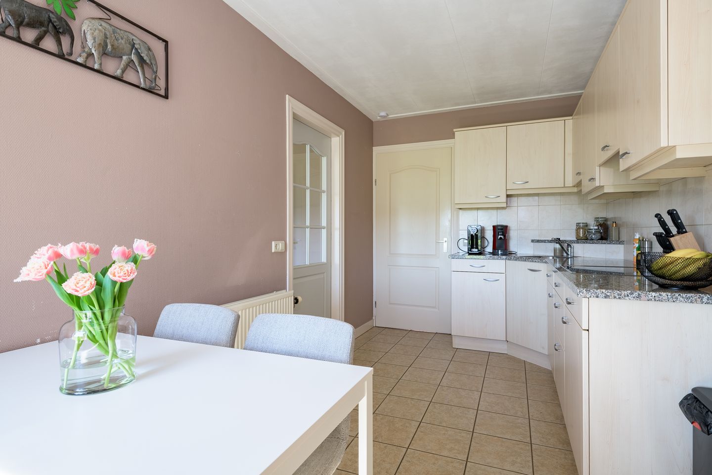 Photo 40 of Meddoseweg 24