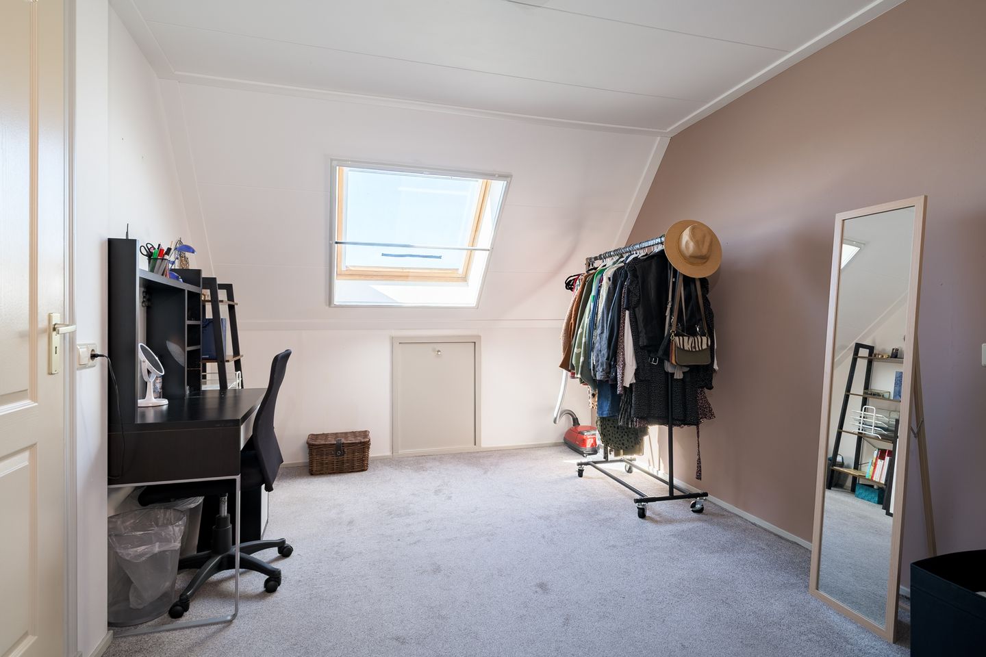 Photo 49 of Meddoseweg 24