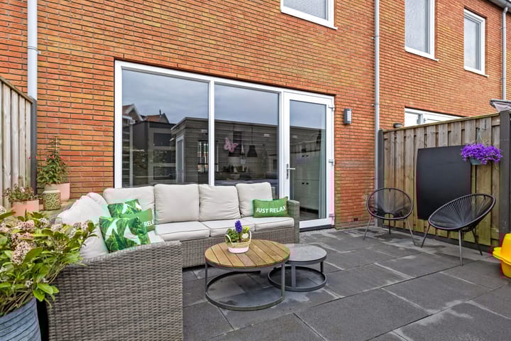 Photo 12 of Breedweer 4-D