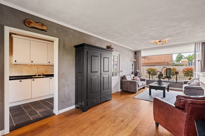 Foto 2 van Burgemeester Aalberslaan 141