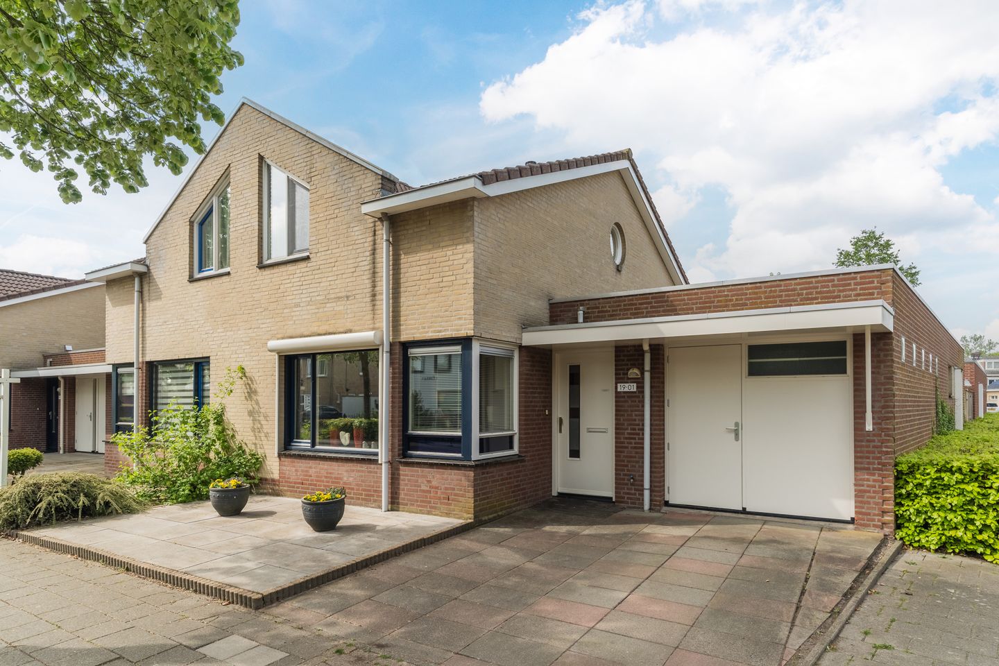 Foto 1 van Aabeekstraat 19-01