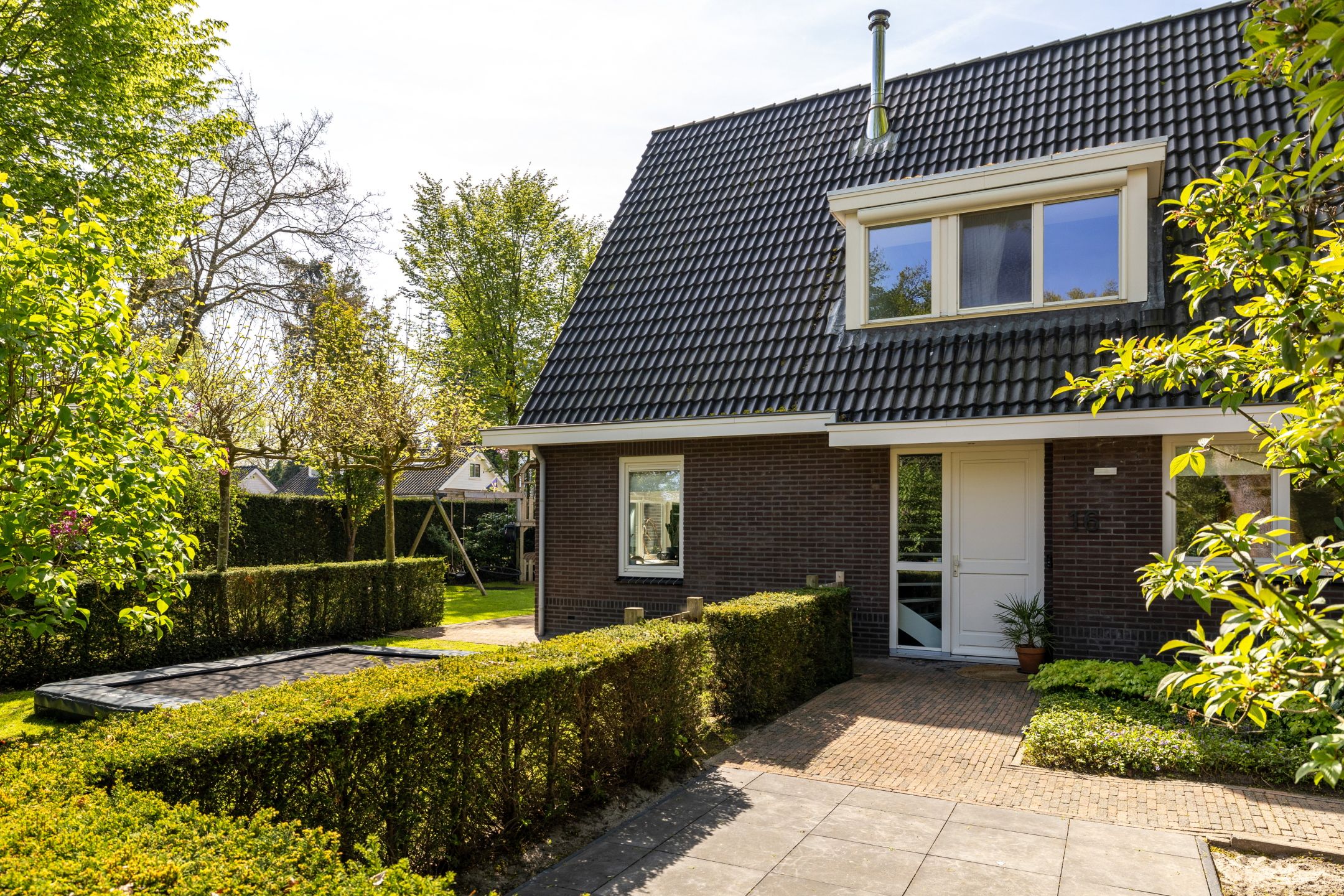 Foto 6 van Hertlaan 16