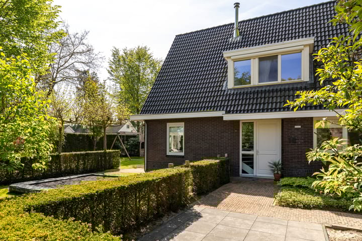 Foto 6 van Hertlaan 16