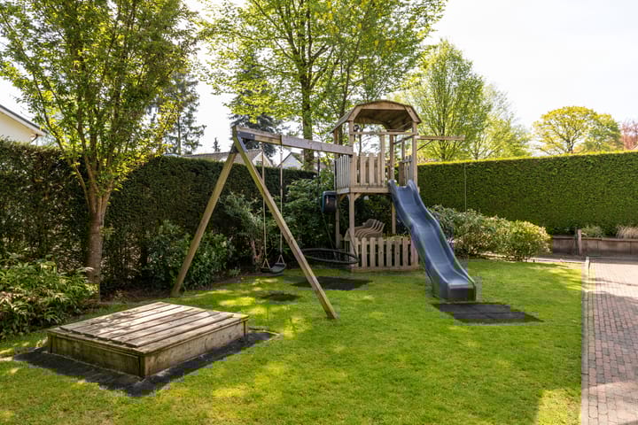 Foto 9 van Hertlaan 16