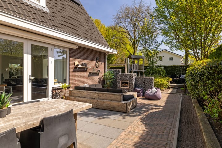 Foto 13 van Hertlaan 16