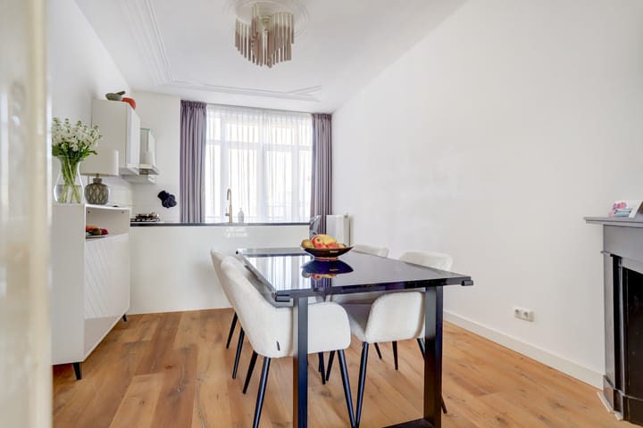 Foto 13 van Valkenboskade 563