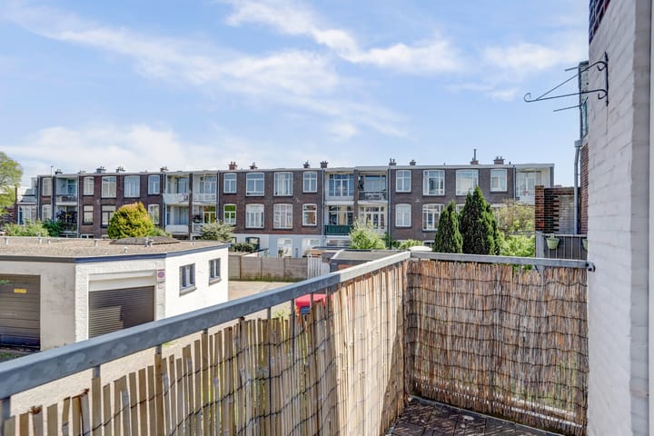 Foto 14 van Valkenboskade 563