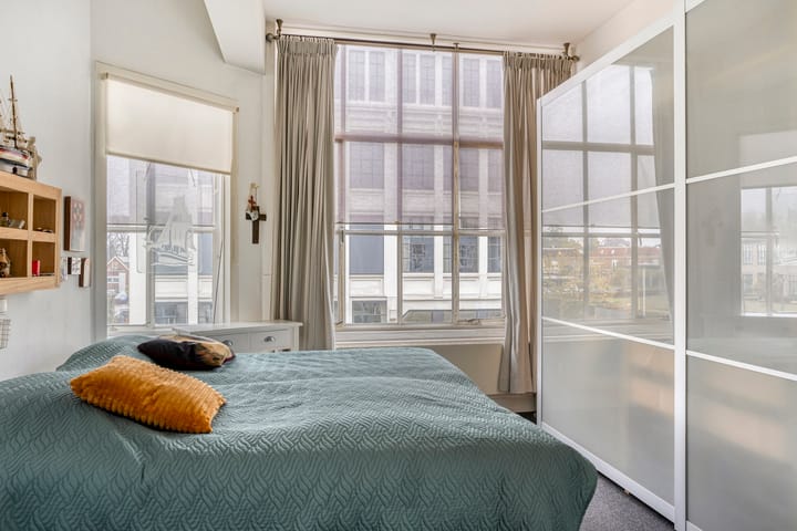 Foto 20 van Wilhelminastraat 10-05