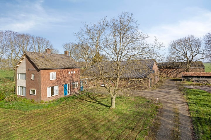 Veldweg 3, Herpt