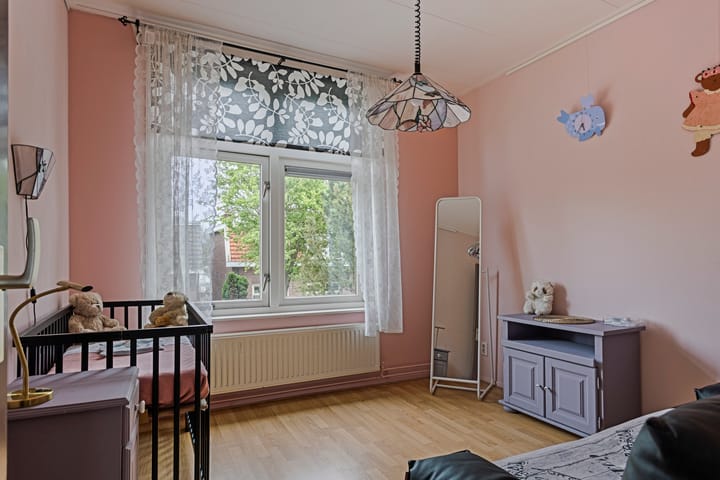 Foto 15 van Rozenstraat 64