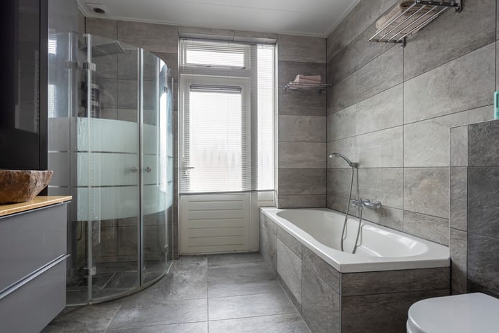 Foto 20 van Rozenstraat 64