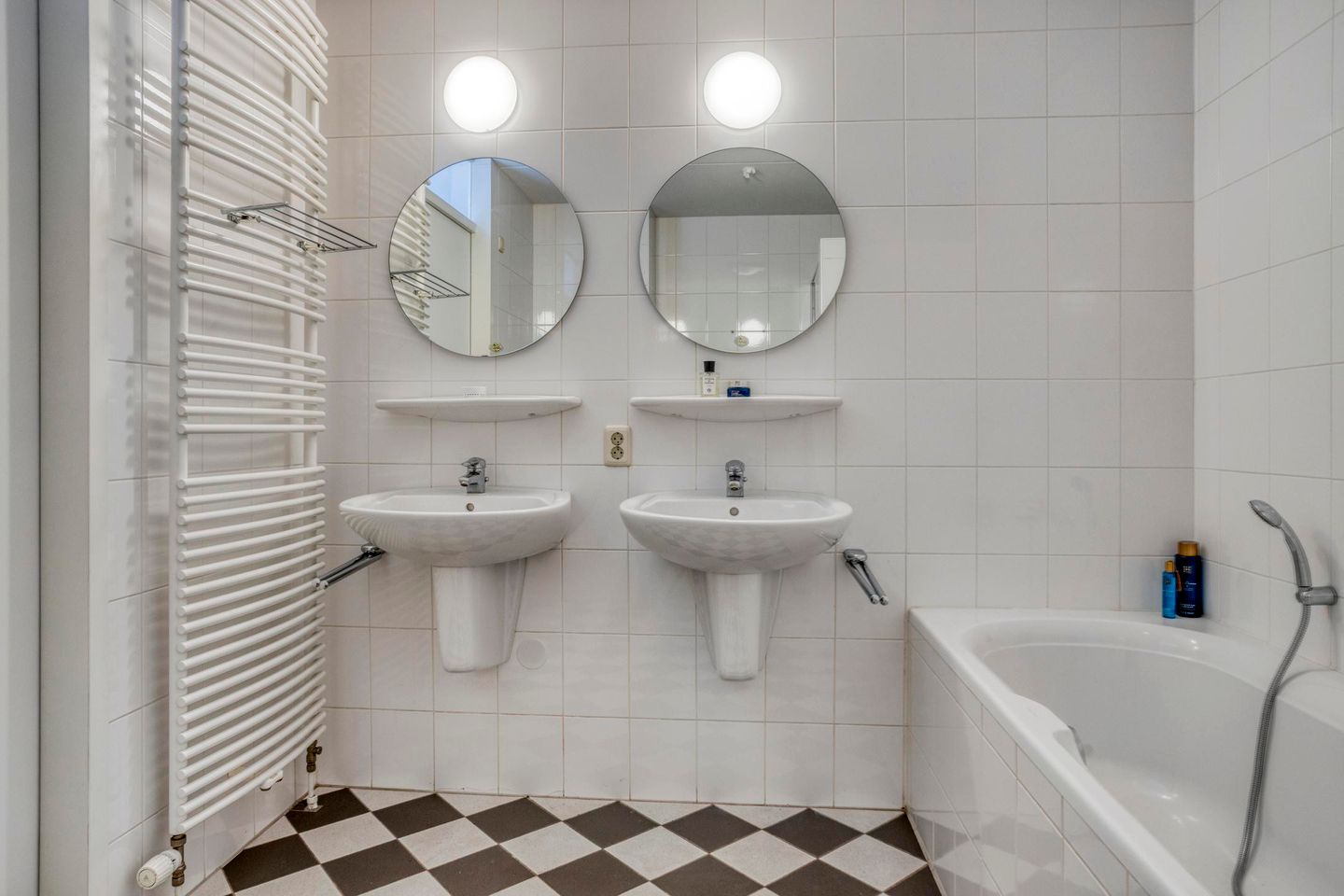 Foto 35 van Charlotte van Bourbonhof 13