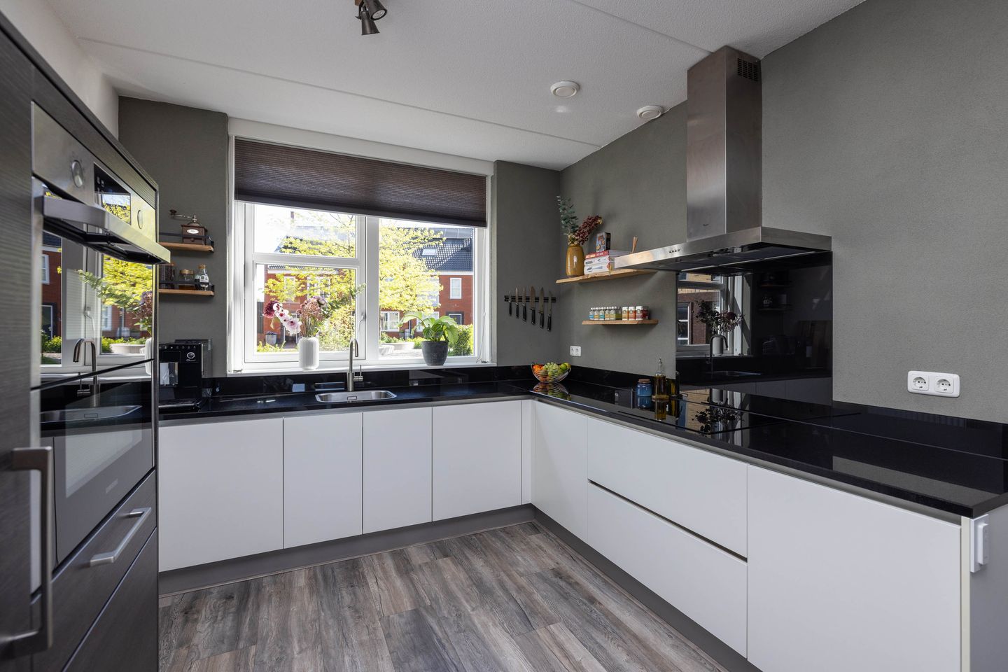 Foto 10 van Rozenbottel 11