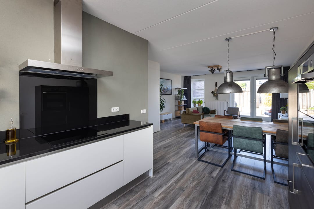 Foto 11 van Rozenbottel 11