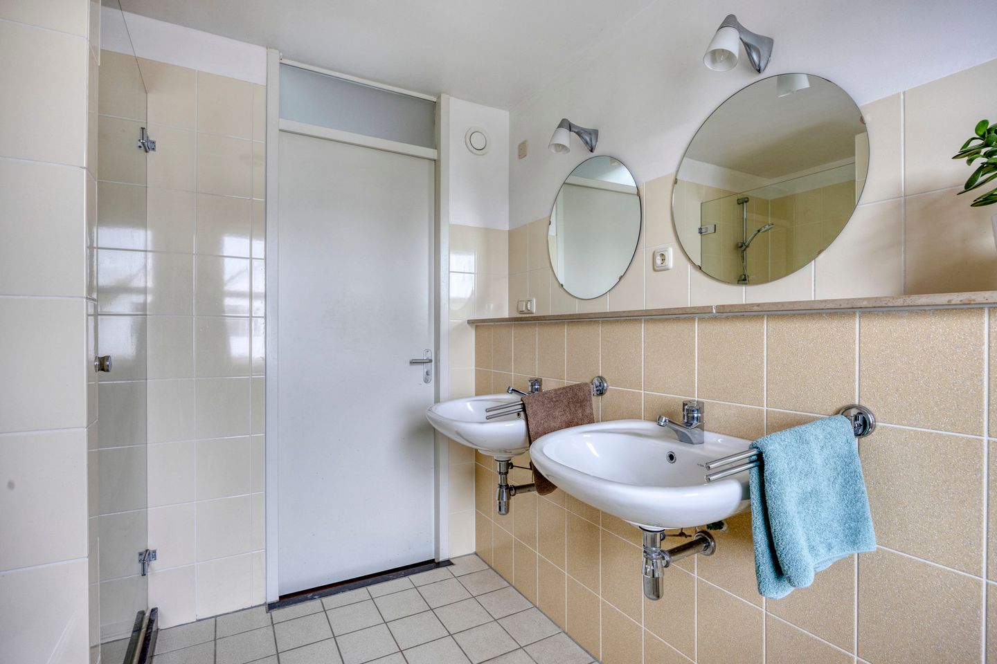 Photo 34 of Havik 22