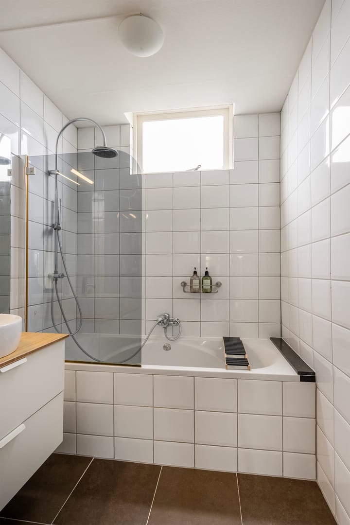 Photo 30 of Groen van Prinstererstraat 84