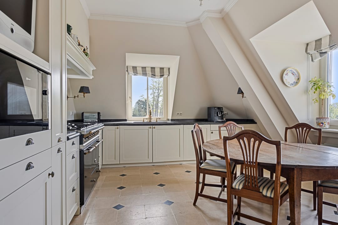 Photo 22 of Westronde 21