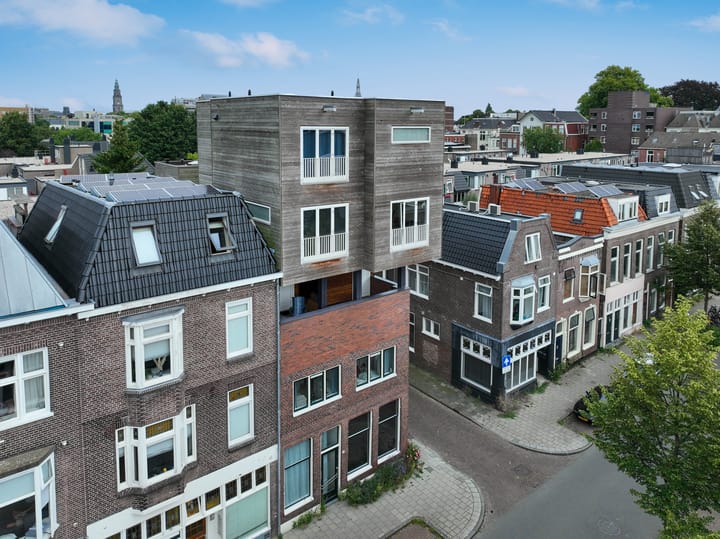 Foto 26 van Hovenstraat 23-C