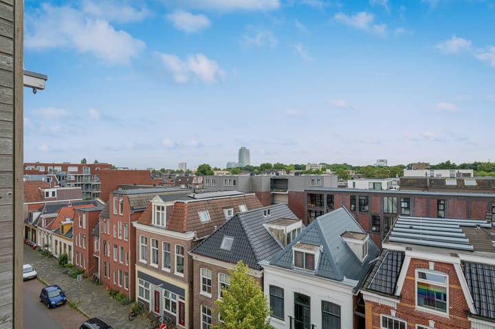 Foto 28 van Hovenstraat 23-C