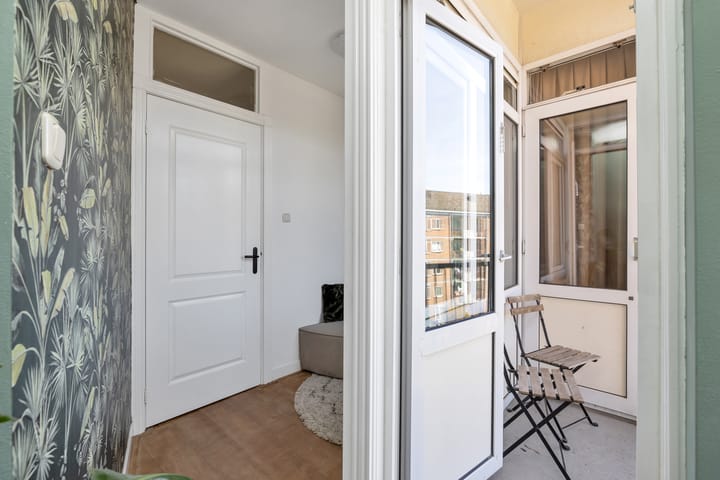 Foto 24 van Van Mourik Broekmanstraat 20-3