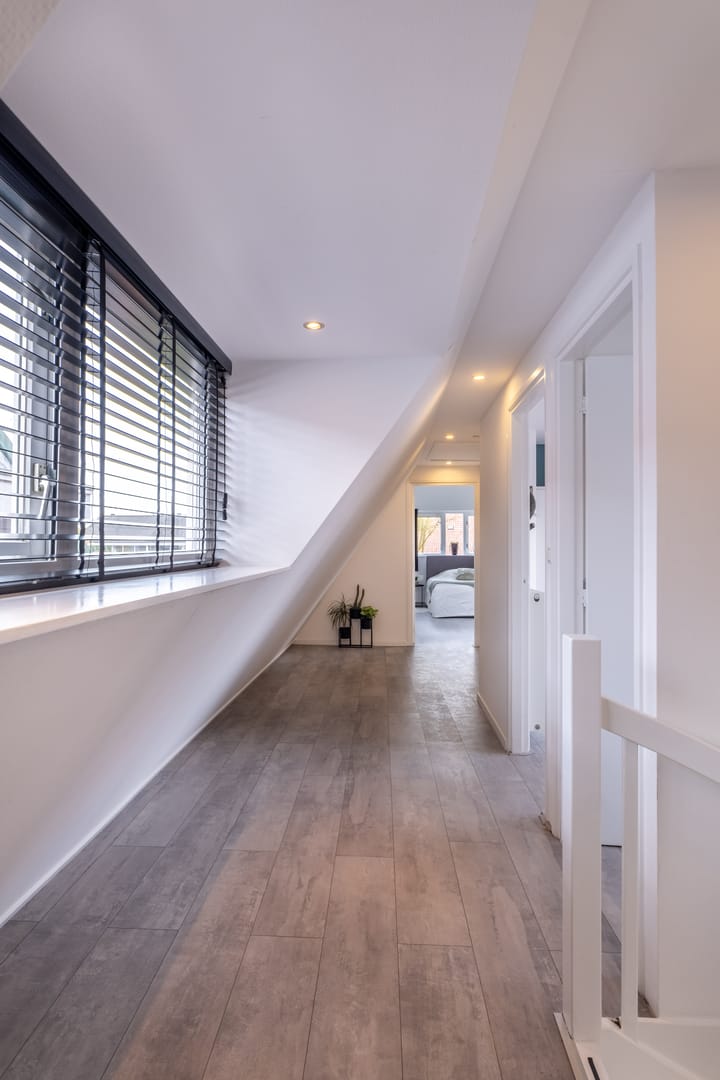 Foto 25 van Tsjillen 12