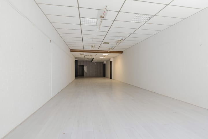 Hoofdstraat 243, Sassenheim