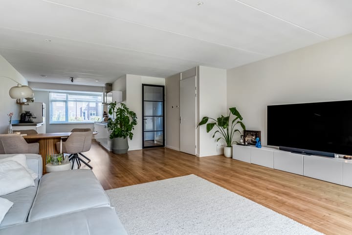 Foto 2 van Heinrich Böllstraat 38