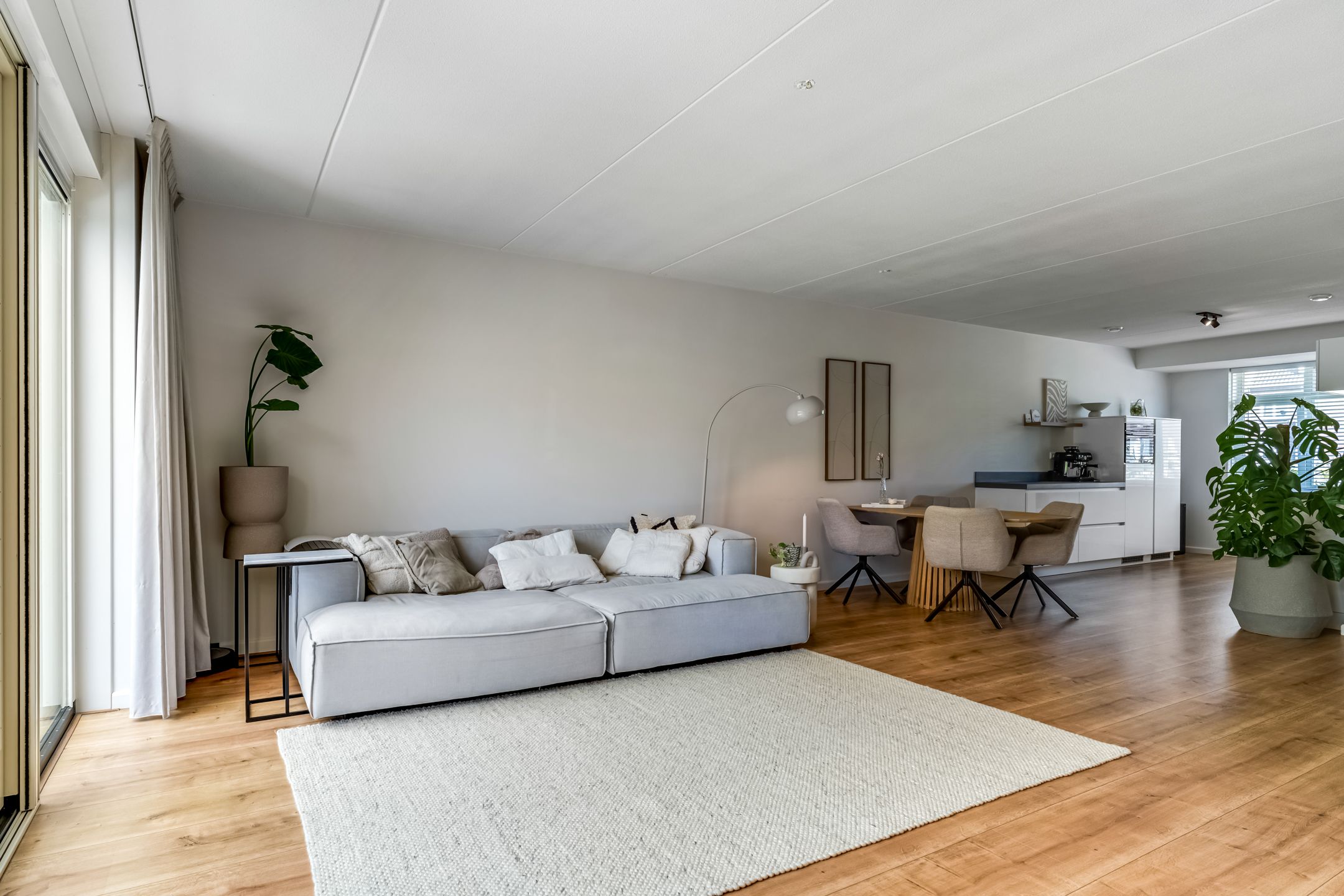 Foto 9 van Heinrich Böllstraat 38