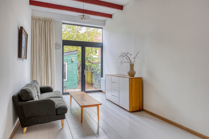 Photo 15 of Czaar Peterstraat 30