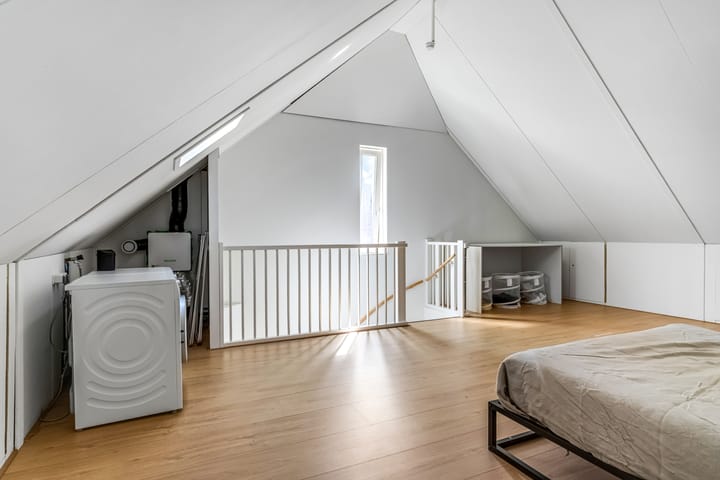 Photo 36 of Heinrich Böllstraat 38