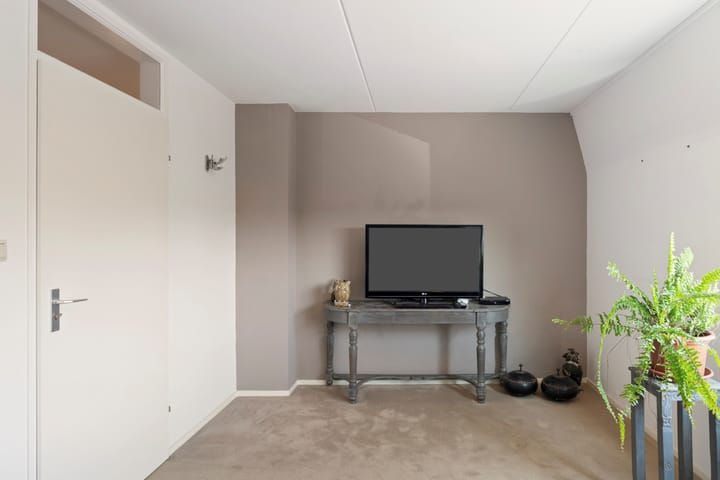 Foto 37 van Meester J. Henderikxstraat 38