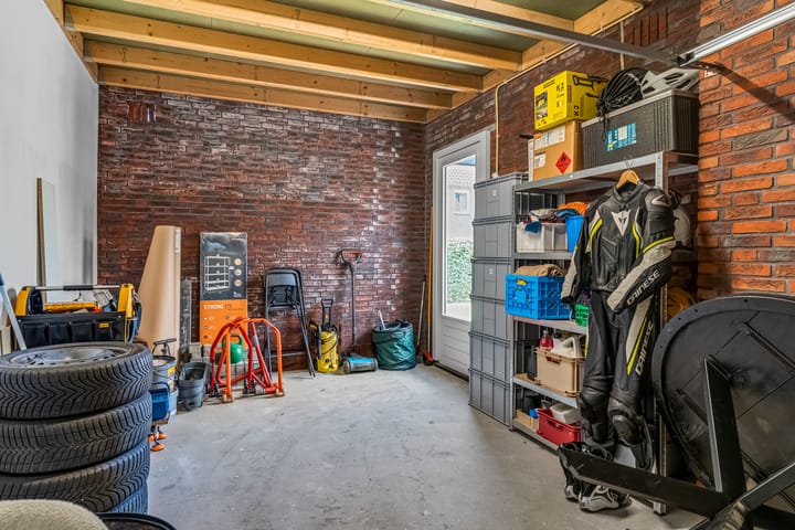 Photo 40 of Heinrich Böllstraat 38