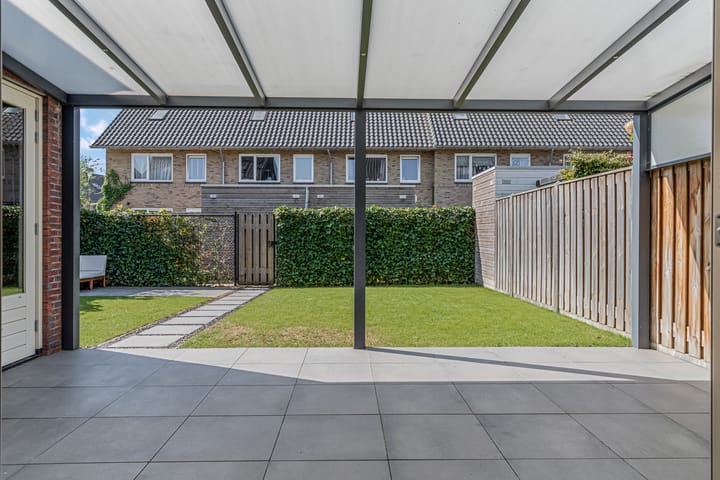 Photo 41 of Heinrich Böllstraat 38