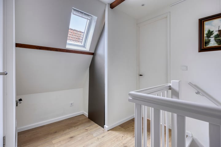 Photo 22 of Czaar Peterstraat 30