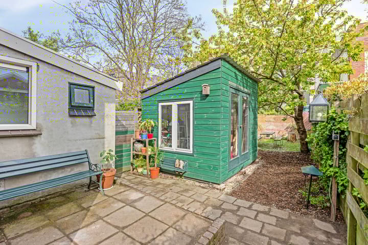 Photo 18 of Czaar Peterstraat 30