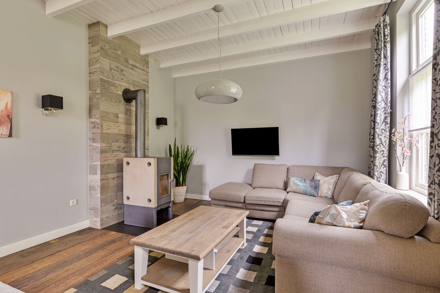 Photo 14 of Lagevoortseweg 8