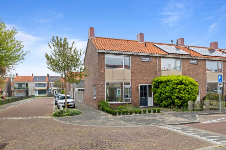 Foto 1 van Merwedestraat 1