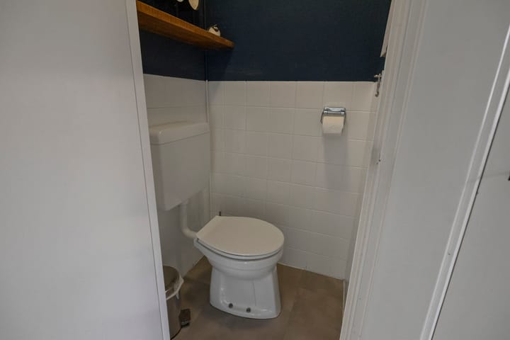 Photo 3 of Merwedestraat 1