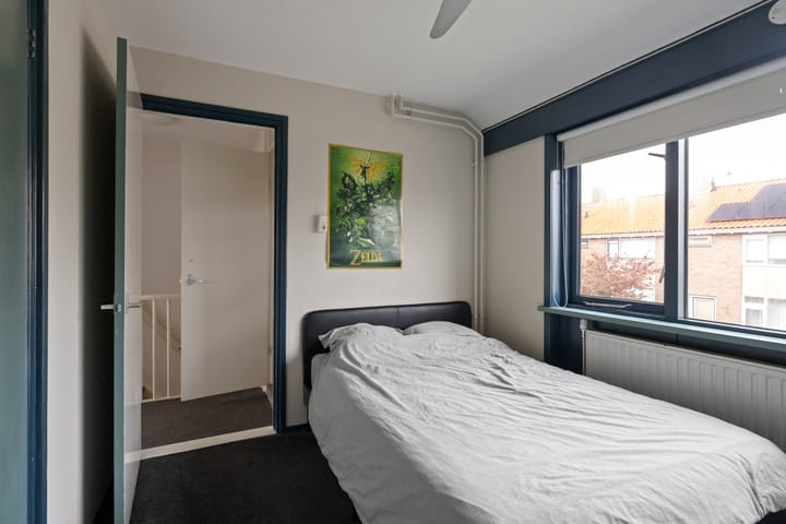 Photo 15 of Merwedestraat 1