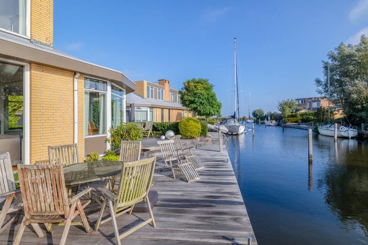 Foto 2 van Leeuwerik 13