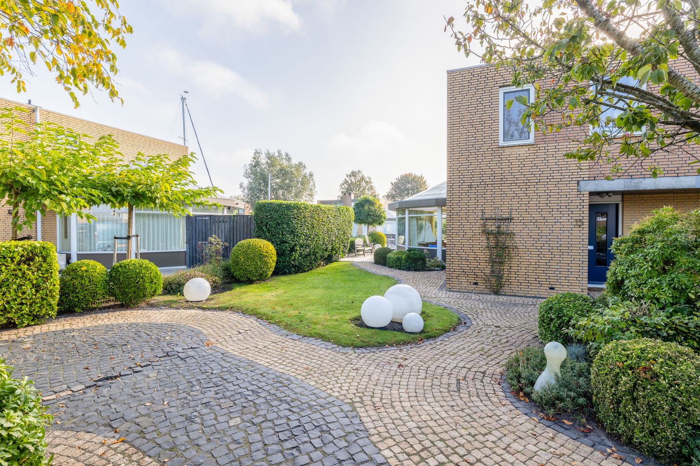 Photo 35 of Leeuwerik 13