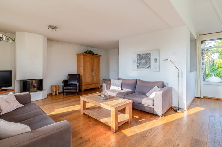 Foto 7 van Leeuwerik 13