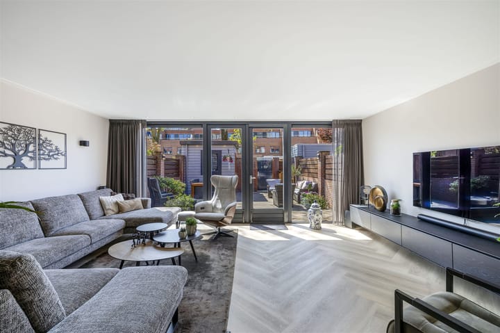 Foto 7 van van den Broekestraat 14