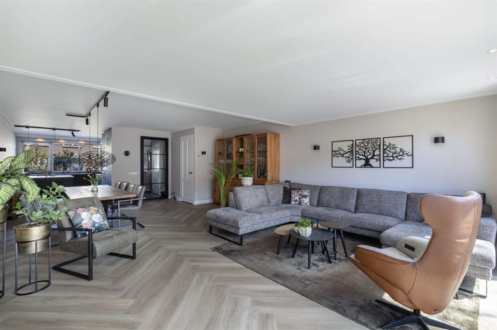 Foto 9 van van den Broekestraat 14